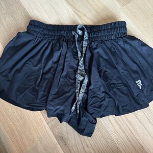 Keiki Kona shorts size small